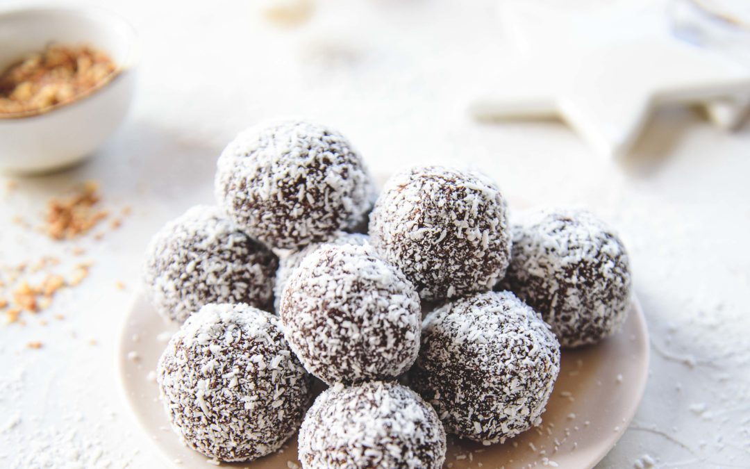 Truffes chocolat noir, pralin et noix de coco