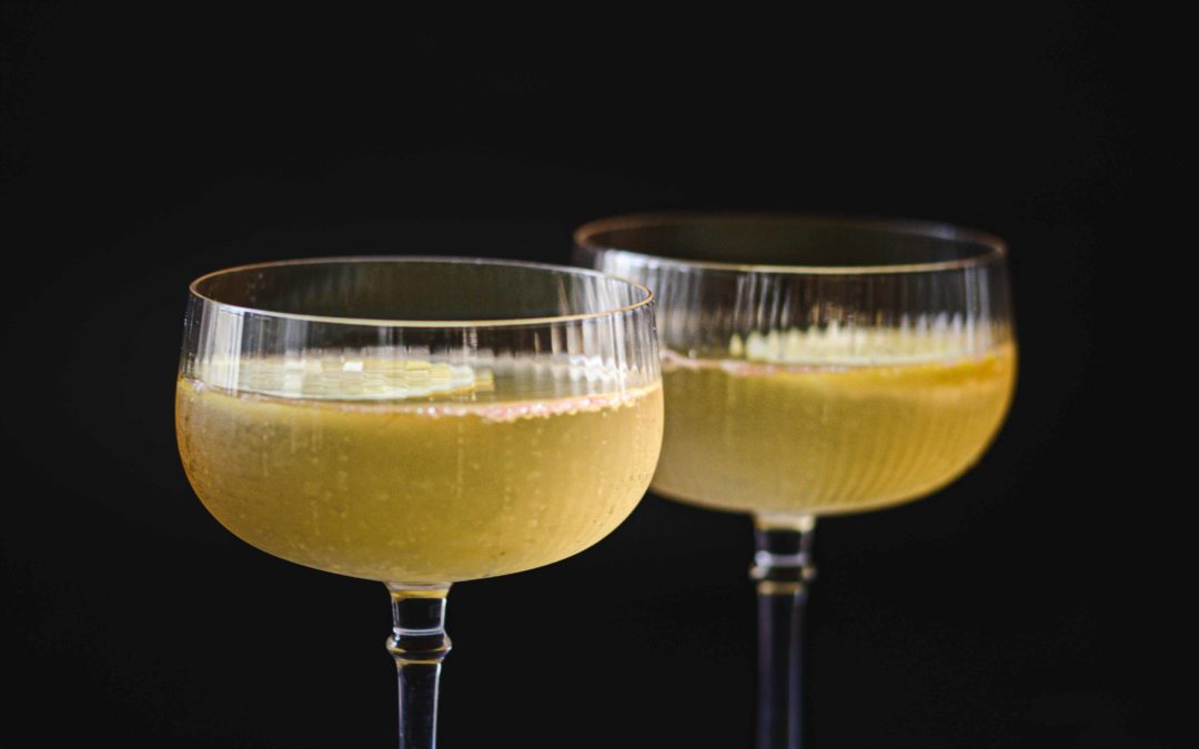Cocktail de champagne aux agrumes