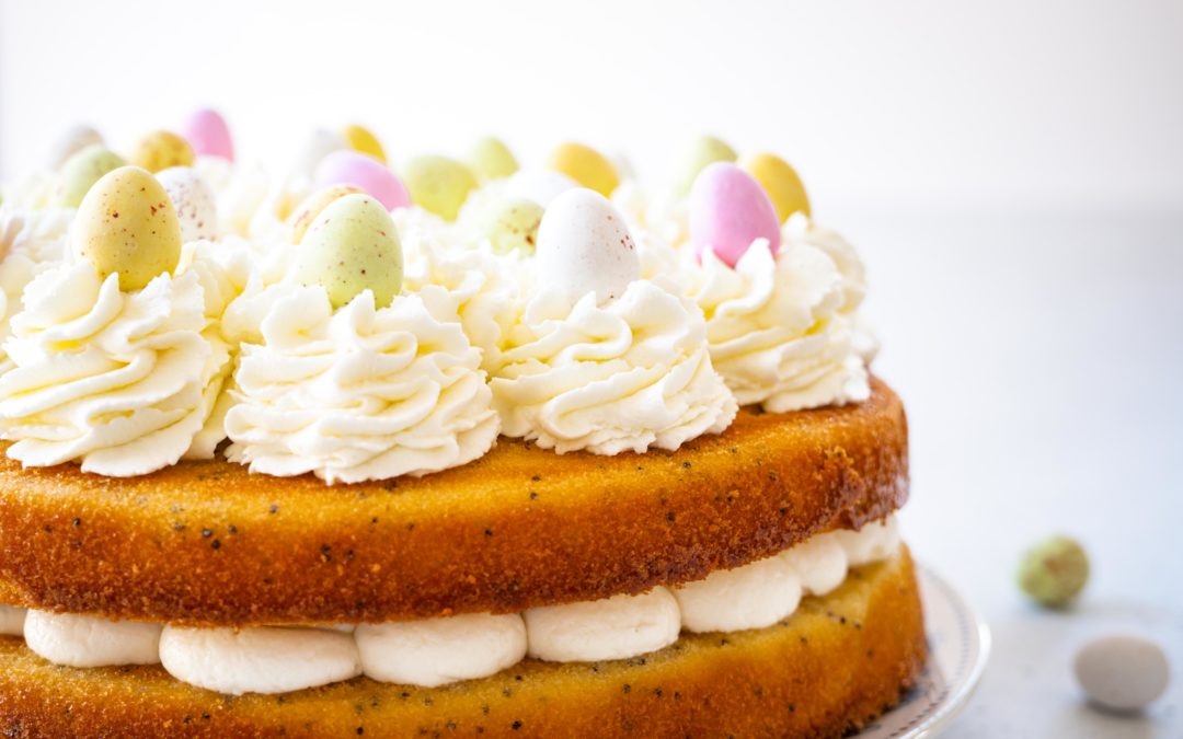 Layer cake de Pâques au citron et pavot